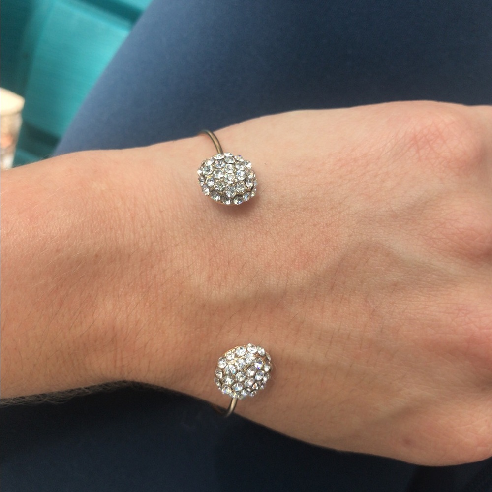 HP4x🏆🏆🏆🏆 Crystal Bangle Bracelet - Picture 3 of 4